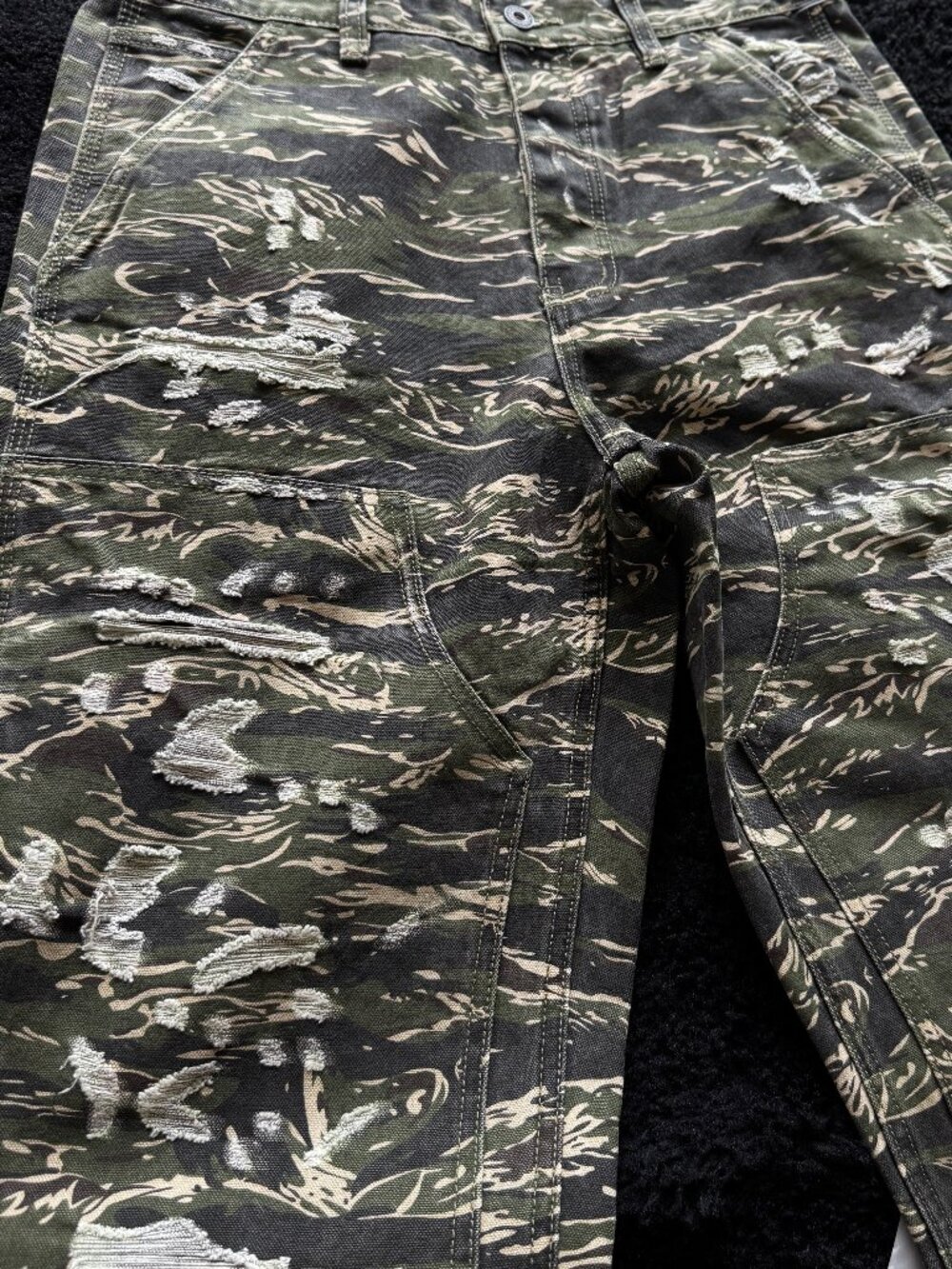 VALABASAS Work Pants Straight fit Tac green Camo Print Green Black Sz 32